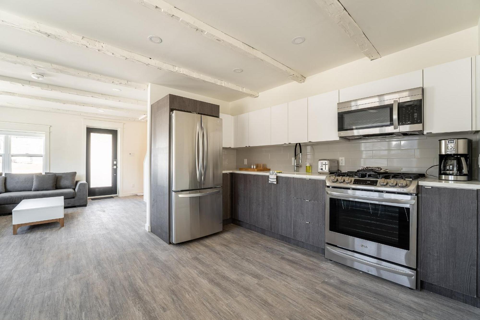 The Long Beach Resort - Beachfront Cottages & Townhouse Suites Wainfleet المظهر الخارجي الصورة