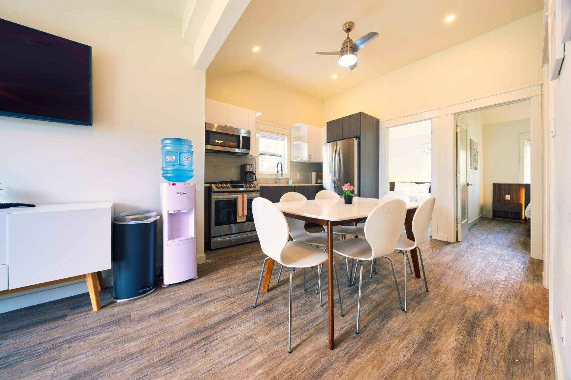 The Long Beach Resort - Beachfront Cottages & Townhouse Suites Wainfleet المظهر الخارجي الصورة