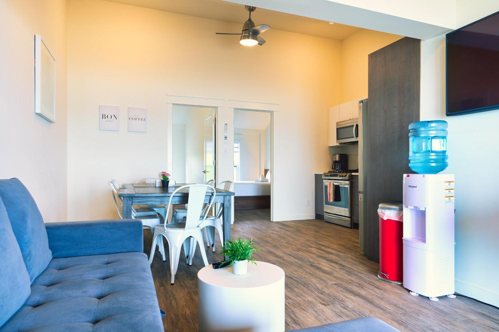 The Long Beach Resort - Beachfront Cottages & Townhouse Suites Wainfleet المظهر الخارجي الصورة