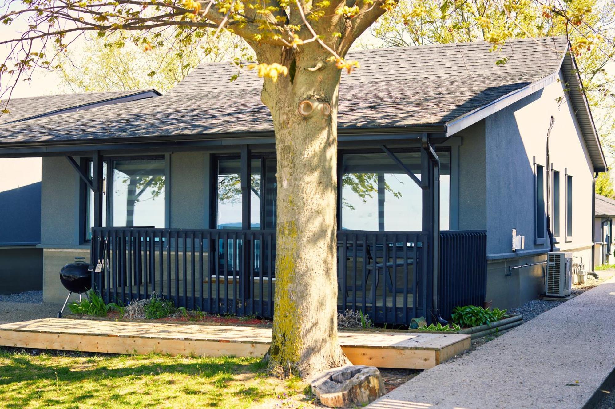 The Long Beach Resort - Beachfront Cottages & Townhouse Suites Wainfleet المظهر الخارجي الصورة