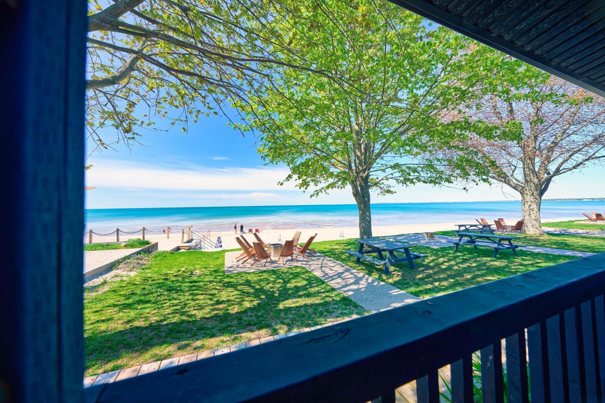 The Long Beach Resort - Beachfront Cottages & Townhouse Suites Wainfleet المظهر الخارجي الصورة