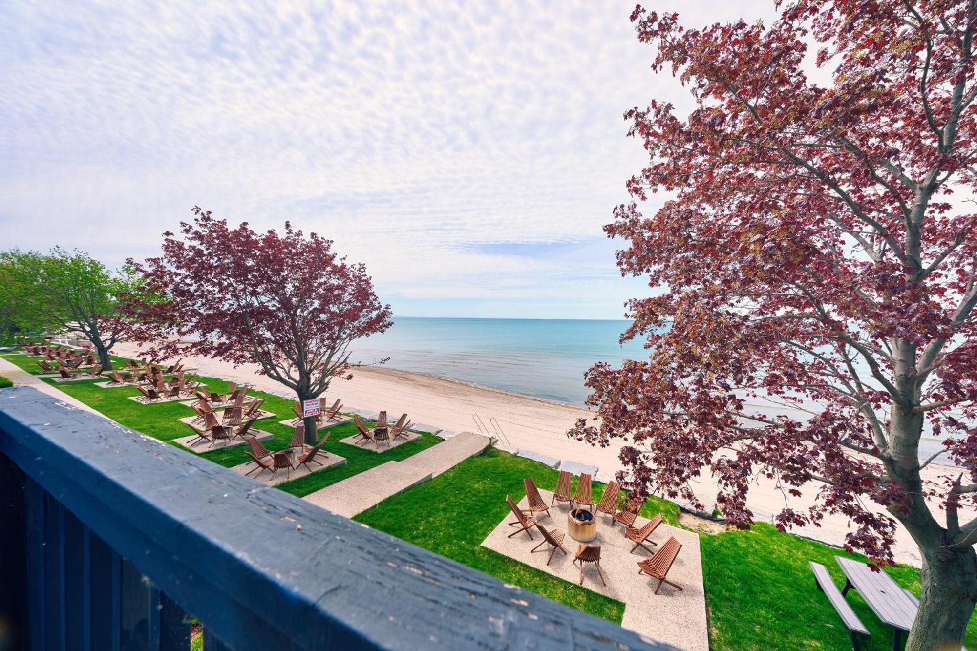 The Long Beach Resort - Beachfront Cottages & Townhouse Suites Wainfleet المظهر الخارجي الصورة